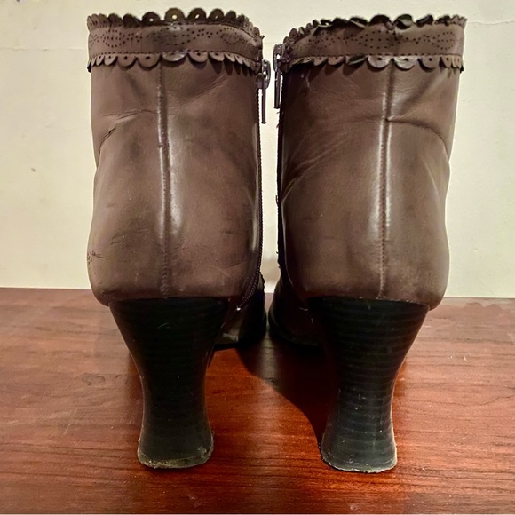 ModCloth 70s style ankle boots size 8 - Picture 5 of 12